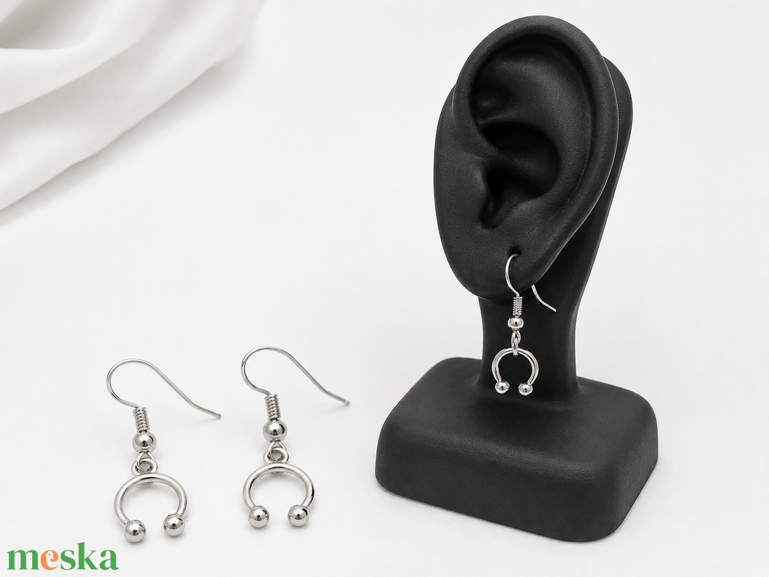 Rozsdamentes acél karika fülbevaló � minimalista elegancia - ékszer - fülbevaló - csillár fülbevaló - Meska.hu