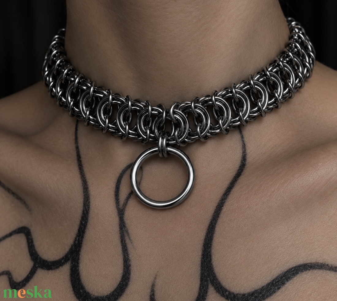 Rozsdamentes acél gothic choker nagy karikával � egyedi láncszövésű nyaklánc - ékszer - ékszerszett - Meska.hu