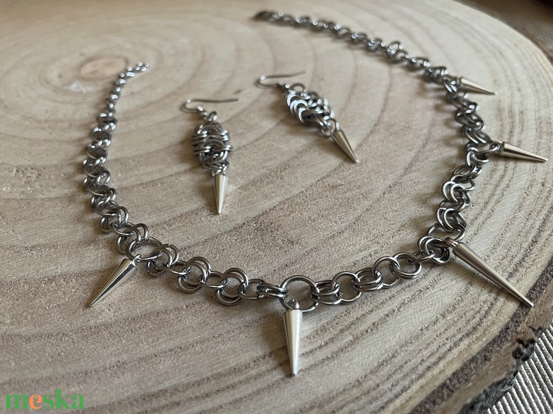 � Rozsdamentes acél tüskés chainmail nyaklánc,fülbevaló - ékszer - ékszerszett - Meska.hu