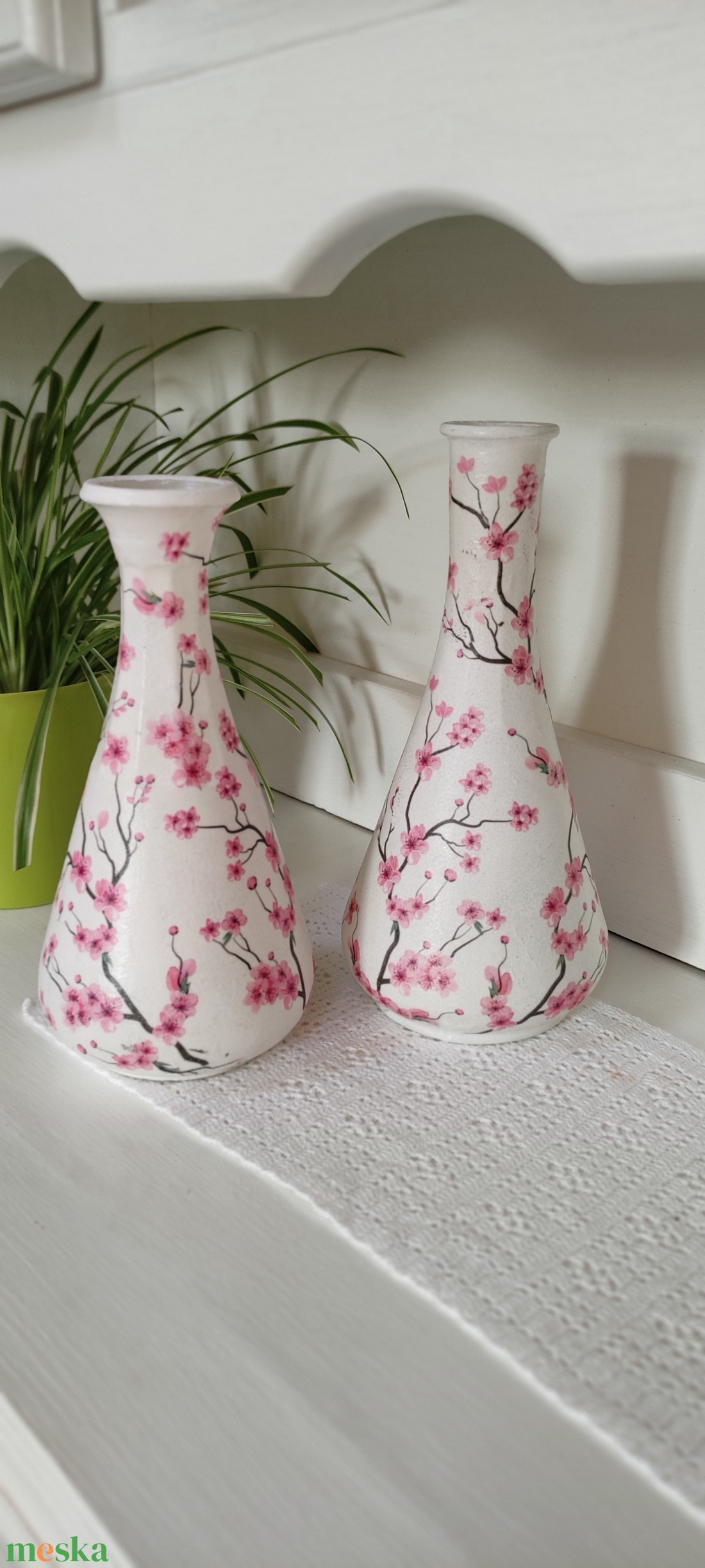 Üvegváza párban cseresznyevirágokkal  - otthon & életmód - dekoráció - asztal és polc dekoráció - díszüveg - Meska.hu