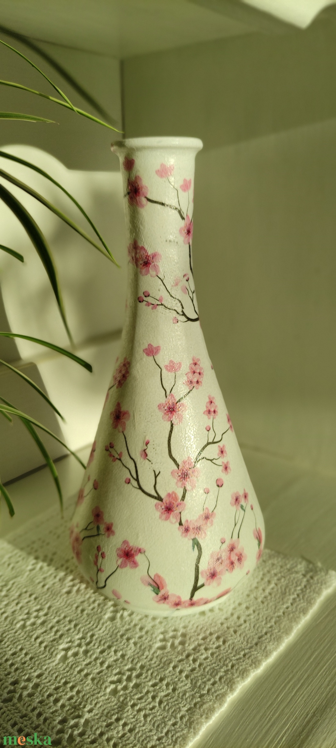 Üvegváza párban cseresznyevirágokkal  - otthon & életmód - dekoráció - asztal és polc dekoráció - díszüveg - Meska.hu