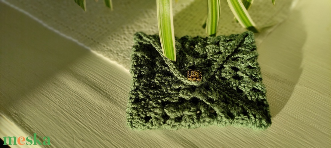 Kicsi zöld bármitartó - táska & tok - pénztárca & más tok - kártyatartó & irattartó - Meska.hu