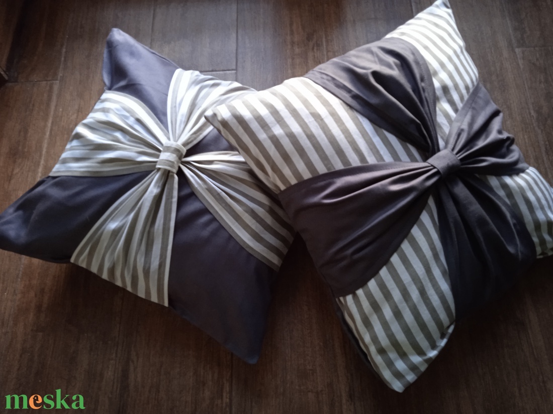 Romantikus sötétszürke díszpárna huzat  - otthon & életmód - lakástextil - párna & párnahuzat - díszpárnahuzat - Meska.hu