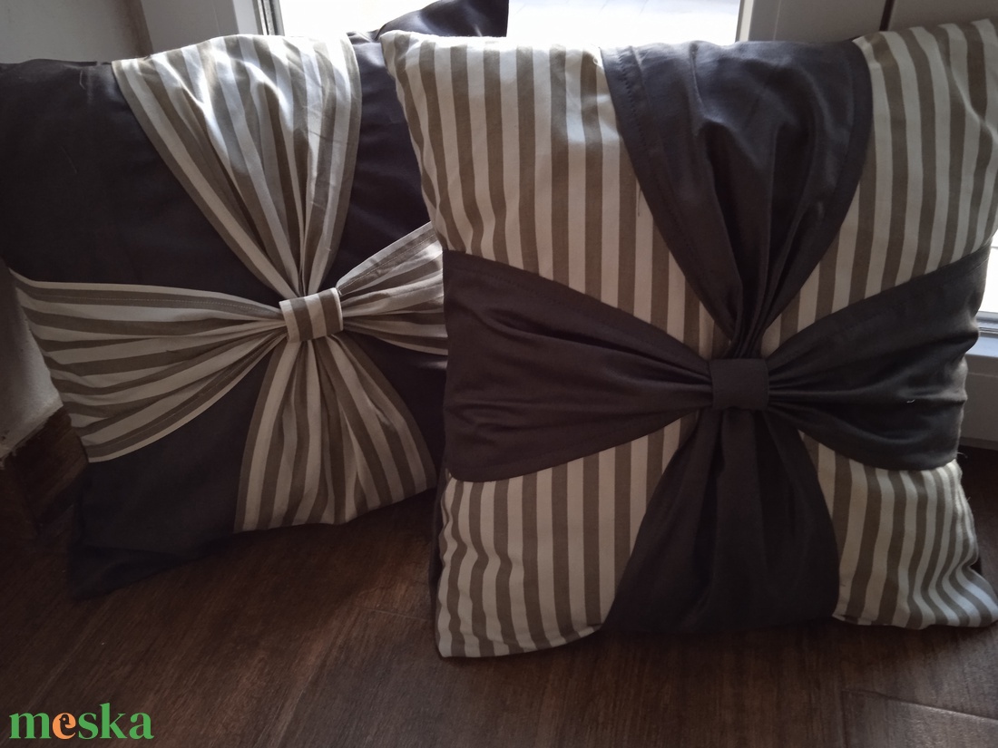 Romantikus sötétszürke díszpárna huzat  - otthon & életmód - lakástextil - párna & párnahuzat - díszpárnahuzat - Meska.hu