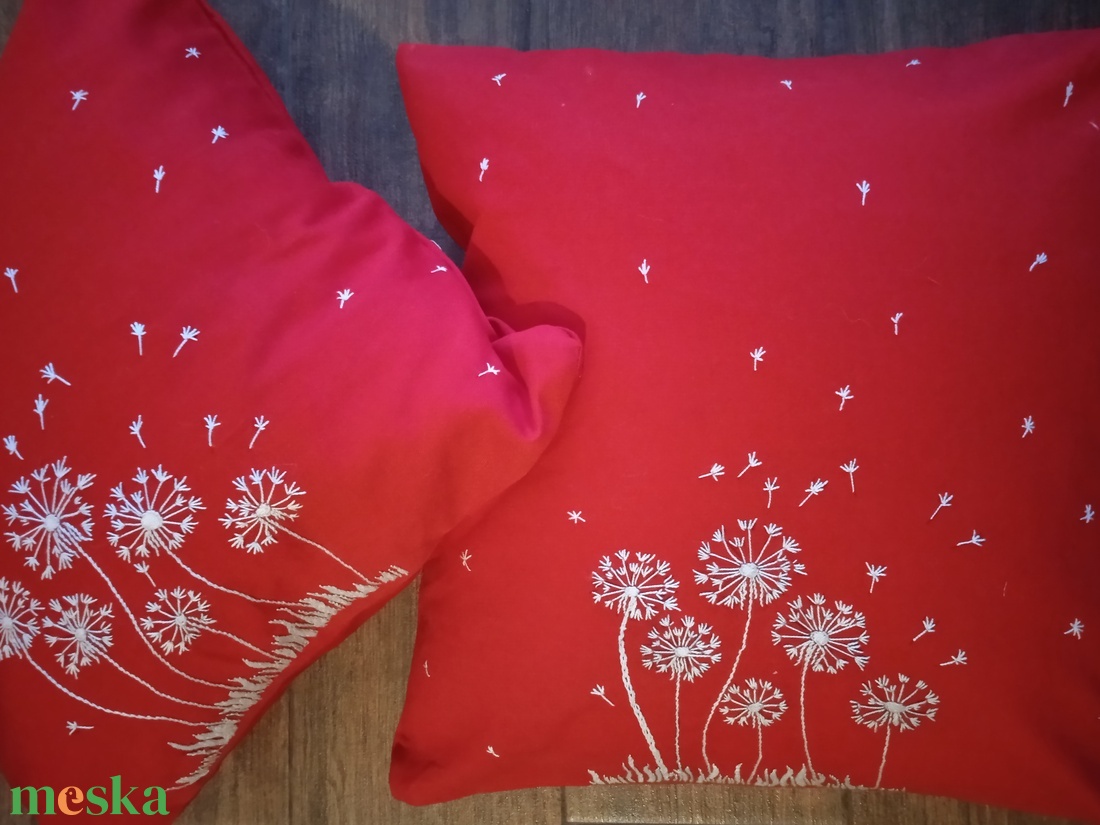 Vad piros díszpárna huzat hímzéssel szettben - otthon & életmód - lakástextil - párna & párnahuzat - díszpárnahuzat - Meska.hu