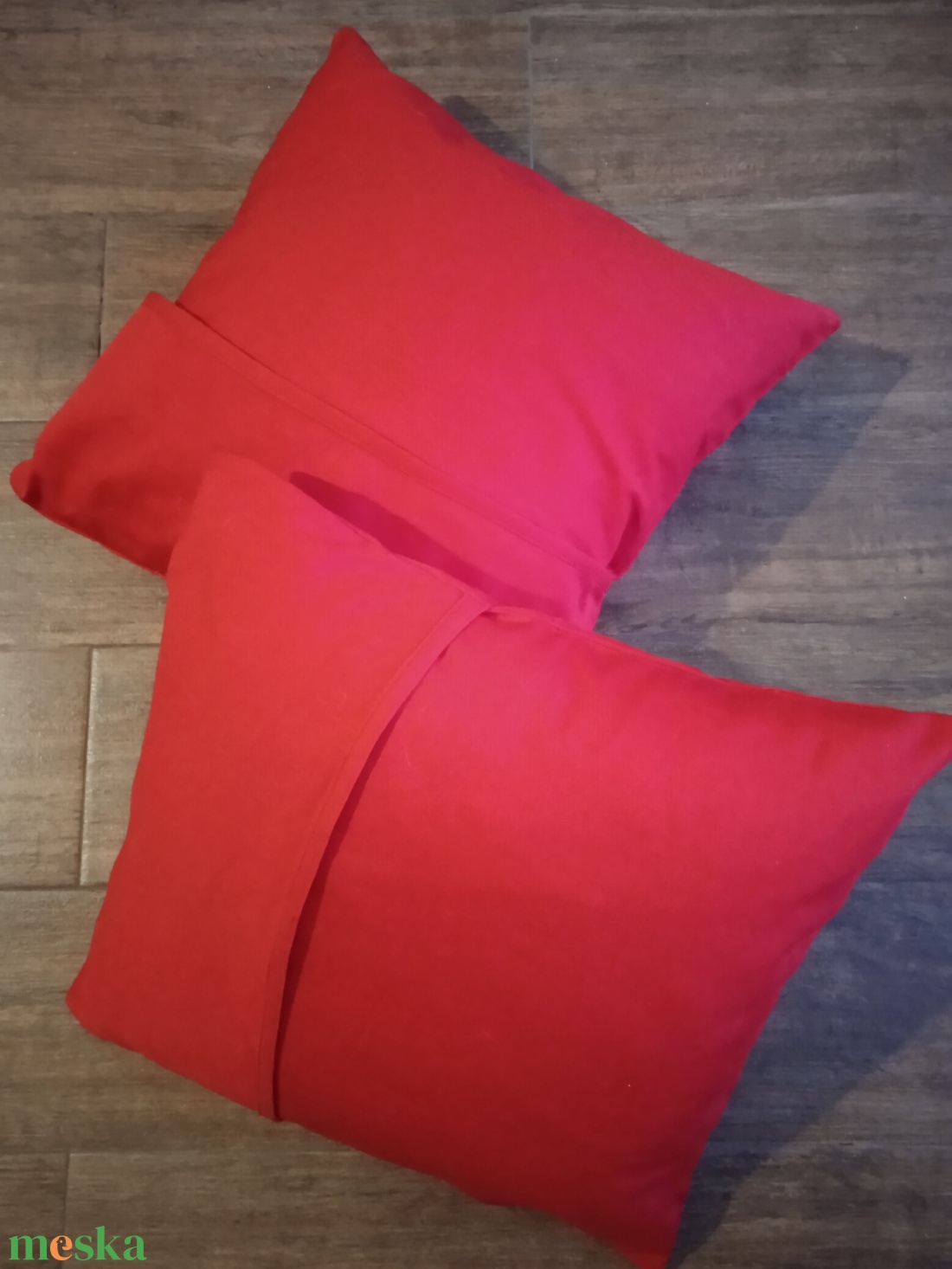 Vad piros díszpárna huzat hímzéssel szettben - otthon & életmód - lakástextil - párna & párnahuzat - díszpárnahuzat - Meska.hu