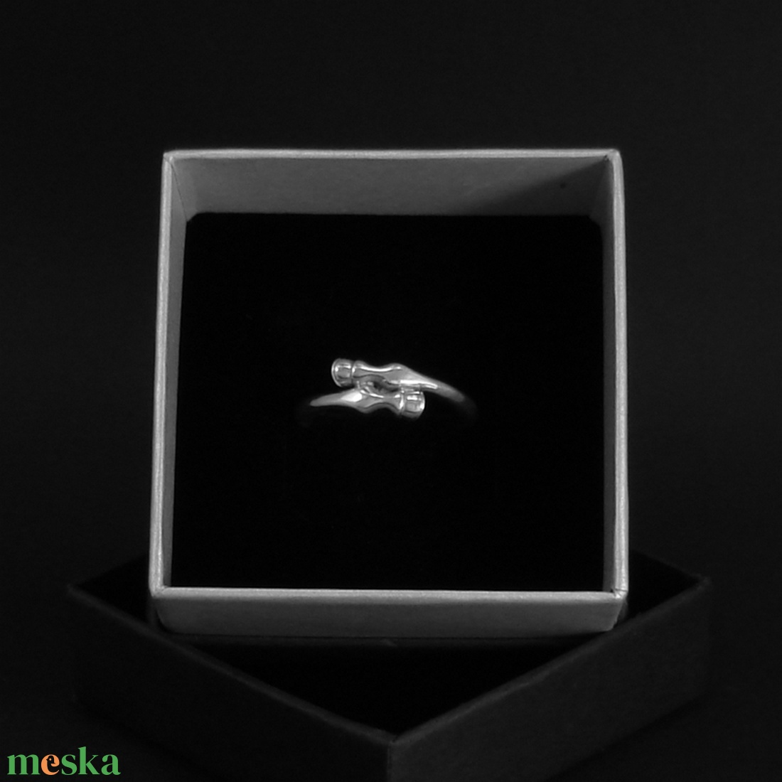 Lovas gyűrű ezüstből - ékszer - gyűrű - figurális gyűrű - Meska.hu Lovas gyűrű ezüstből - ékszer - gyűrű - figurális gyűrű - Meska.hu