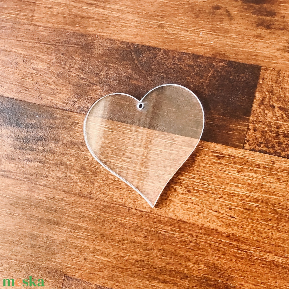 Plexi szív alakú üres forma, Plexi akasztós dísz - esküvő - dekoráció - tábla & jelzés - Meska.hu Plexi szív alakú üres forma, Plexi akasztós dísz - esküvő - dekoráció - tábla & jelzés - Meska.hu