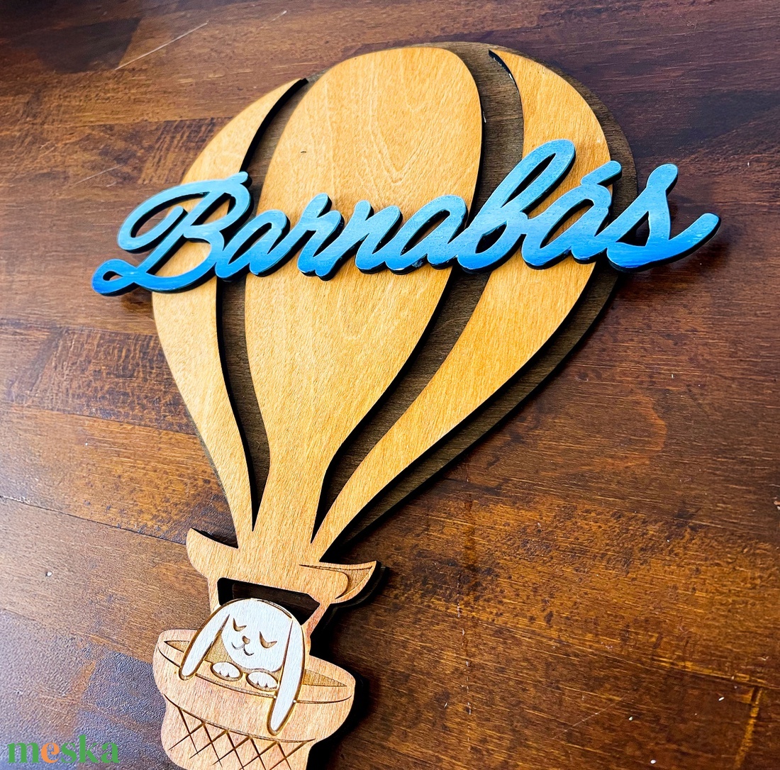 Hőlégballon gyerekszoba dekor, Neves dekoráció, ajtódísz, egyedi ajándék - otthon & életmód - babaszoba, gyerekszoba - gyerek névtábla - Meska.hu