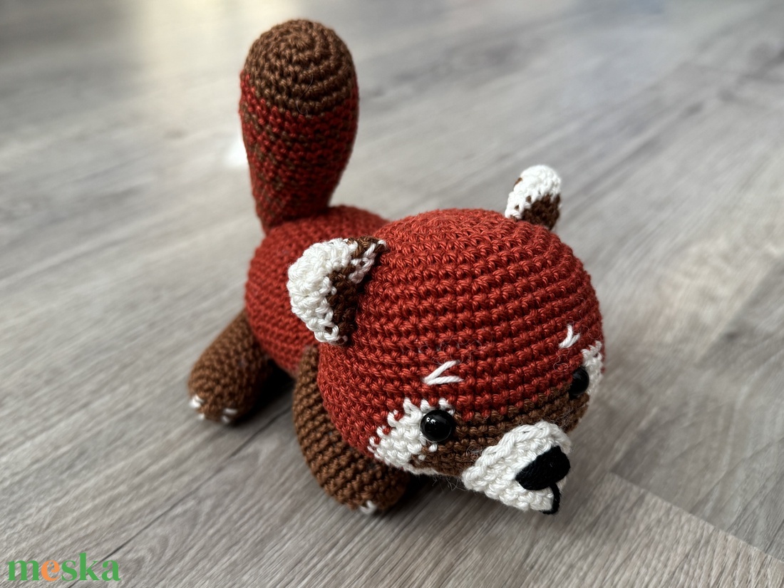 Emil, a kis vörös panda - játék & sport - plüssállat & játékfigura - más figura - Meska.hu Emil, a kis vörös panda - játék & sport - plüssállat & játékfigura - más figura - Meska.hu