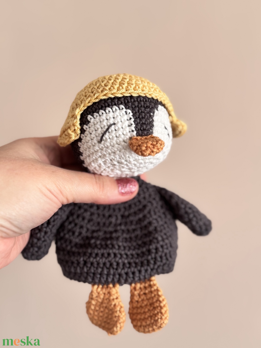 Alex, a kis pingvin nyunyó - baba - mama - baba játékok - szundikendő, alvóka - Meska.hu