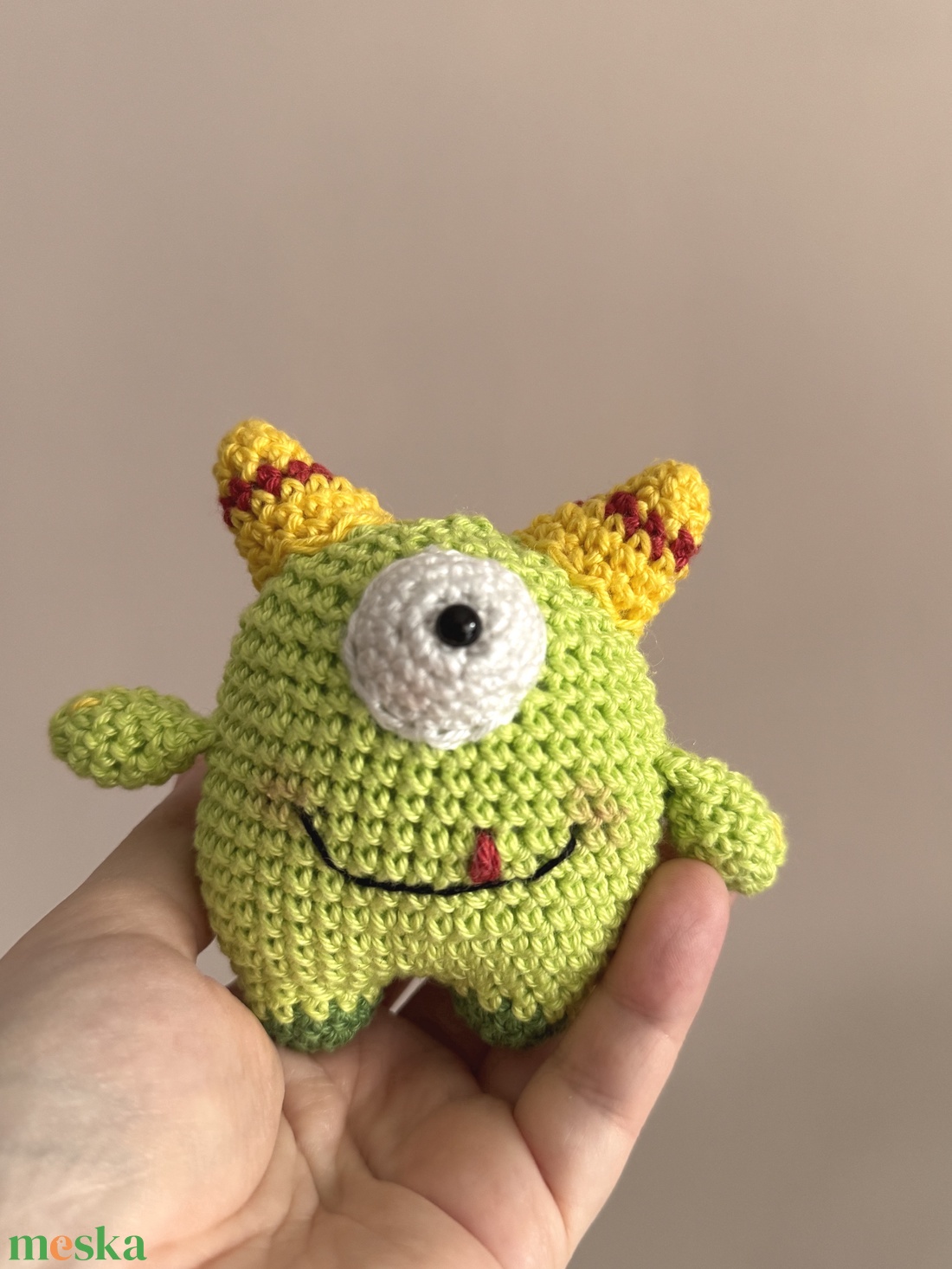 Ziggy, a szörnyen jó fej � kézzel horgolt amigurumi szörnyecske  - játék & sport - plüssállat & játékfigura - szörnyike - Meska.hu
