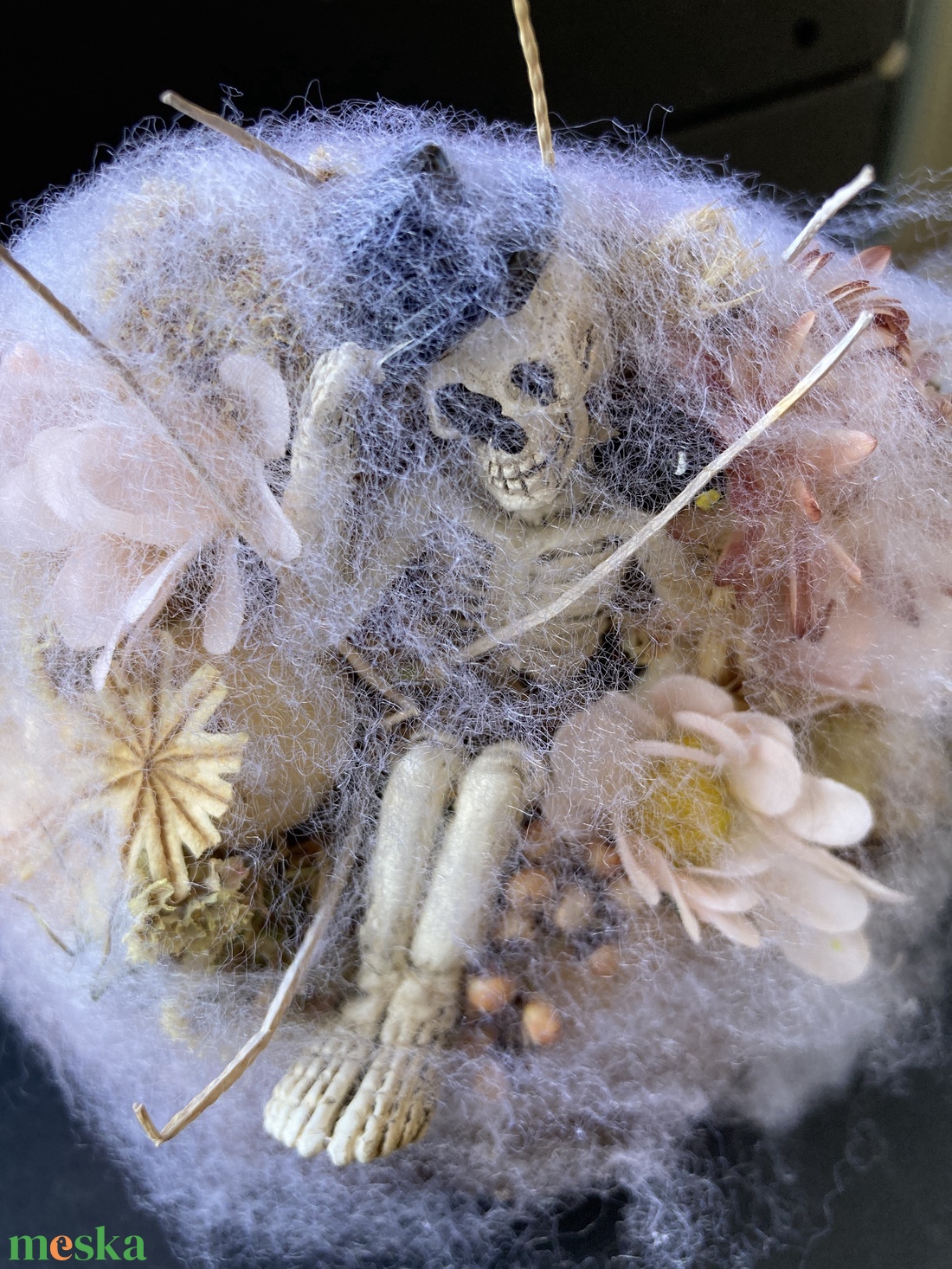 Csontvázas pókhálós halloweeni bronzi kerekecske tököcske avagy kerámia töltött tök tartós asztaldísz - otthon & életmód - dekoráció - asztal és polc dekoráció - asztaldísz - Meska.hu Csontvázas pókhálós halloweeni bronzi kerekecske tököcske avagy kerámia töltött tök tartós asztaldísz - otthon & életmód - dekoráció - asztal és polc dekoráció - asztaldísz - Meska.hu