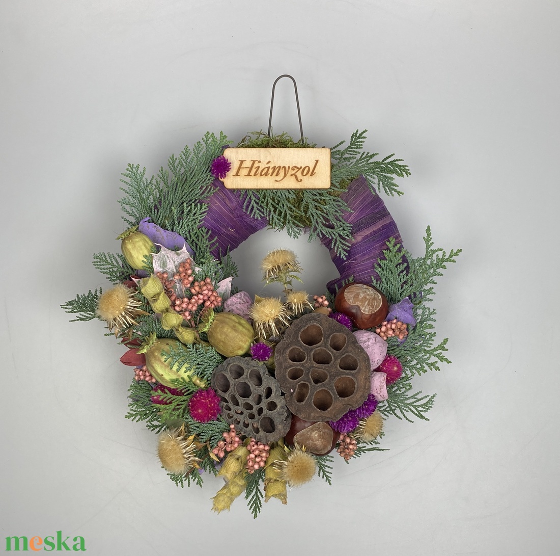 Varázslat csomag - 3 db Bohókás, festett növényi rosttal részben bevont, gazdagon díszített mohakoszorú (KK-26) - otthon & életmód - vallás - temetkezési tárgy - sírkoszorú, kegyeleti koszorú - Meska.hu