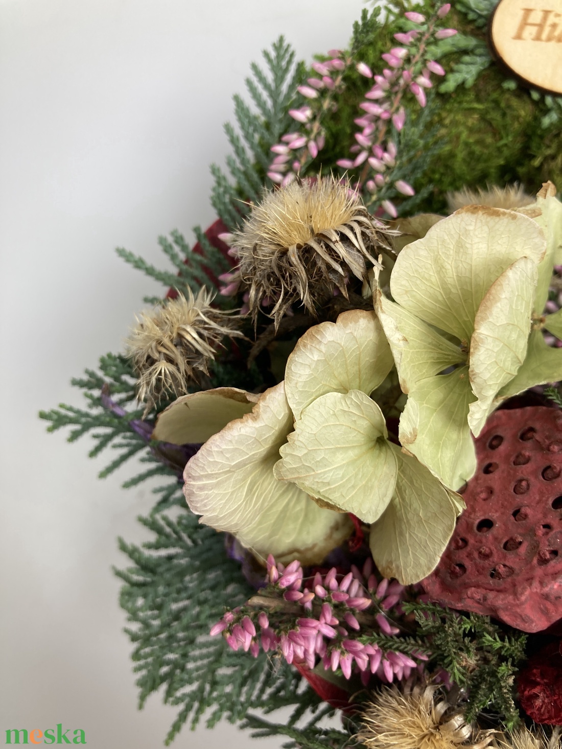 Virágzás - Változatos növényi anyaggal gazdagon díszített mohakoszorú (KK-36) - otthon & életmód - vallás - temetkezési tárgy - sírkoszorú, kegyeleti koszorú - Meska.hu Virágzás - Változatos növényi anyaggal gazdagon díszített mohakoszorú (KK-36) - otthon & életmód - vallás - temetkezési tárgy - sírkoszorú, kegyeleti koszorú - Meska.hu