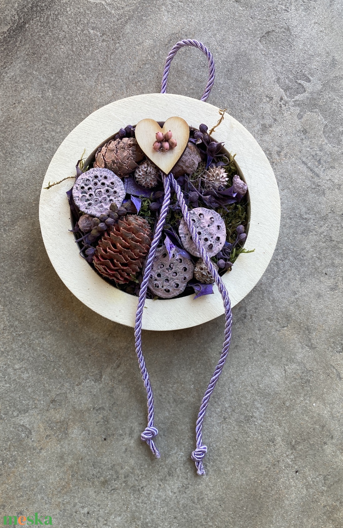 Lógótálca Mini Kollekció - Sápadt lila színvilágú, tartós falikép - otthon & életmód - dekoráció - virágdísz és tartó - csokor & virágdísz - Meska.hu Lógótálca Mini Kollekció - Sápadt lila színvilágú, tartós falikép - otthon & életmód - dekoráció - virágdísz és tartó - csokor & virágdísz - Meska.hu