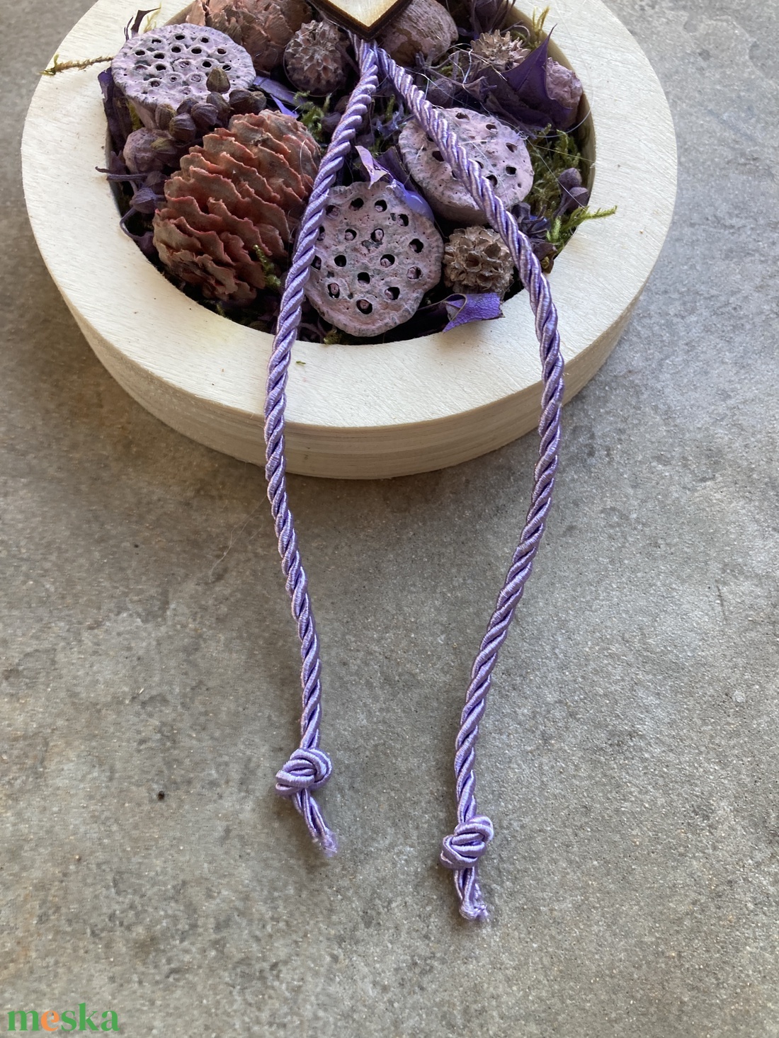 Lógótálca Mini Kollekció - Sápadt lila színvilágú, tartós falikép - otthon & életmód - dekoráció - virágdísz és tartó - csokor & virágdísz - Meska.hu Lógótálca Mini Kollekció - Sápadt lila színvilágú, tartós falikép - otthon & életmód - dekoráció - virágdísz és tartó - csokor & virágdísz - Meska.hu