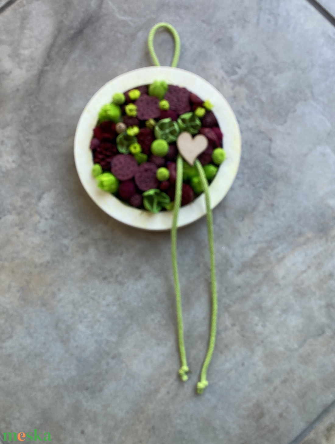 Lógótálca Midi Kollekció - Zöld-bordó színvilágú, tartós falikép - otthon & életmód - dekoráció - virágdísz és tartó - csokor & virágdísz - Meska.hu Lógótálca Midi Kollekció - Zöld-bordó színvilágú, tartós falikép - otthon & életmód - dekoráció - virágdísz és tartó - csokor & virágdísz - Meska.hu