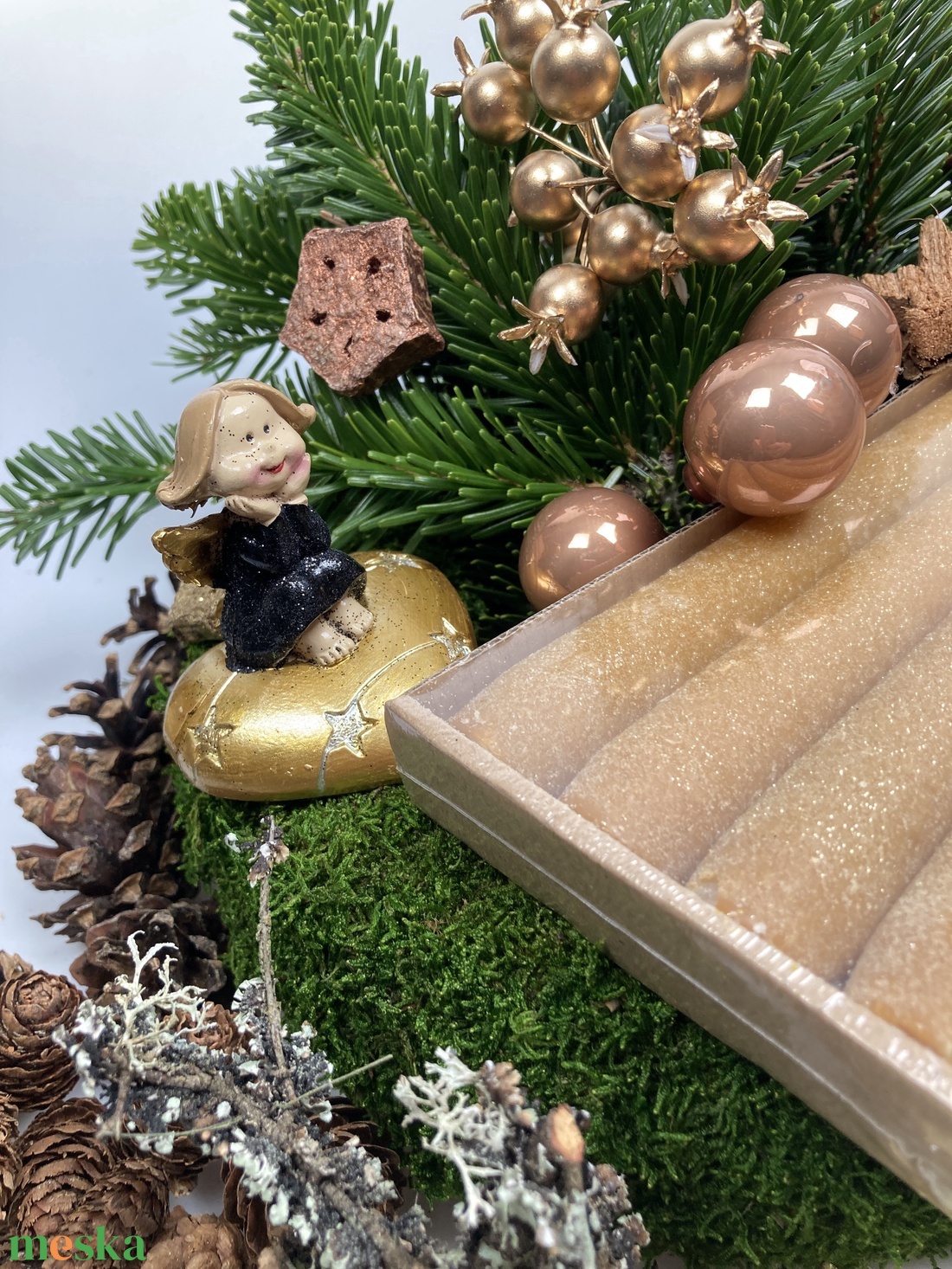 153 darabos, mohakoszorú alapra tervezett DIY adventi koszorú szett arany bársony-glitter szálgyertyákkal (X-09) - diy (csináld magad) - egységcsomag - Meska.hu