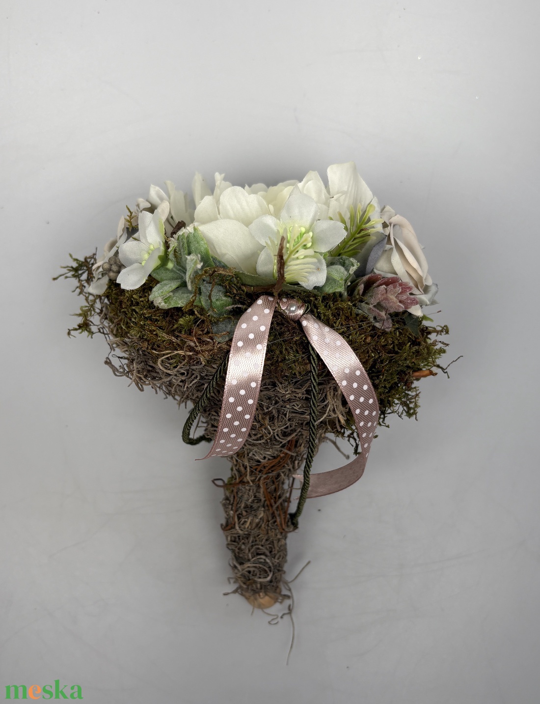 Fehérlő - elegáns színvilágú, selyemvirágos tartós virágdísz a Mini Csokor kollekcióból (MCs-12) - otthon & életmód - virágdekoráció - virágok - virágcsokor - Meska.hu