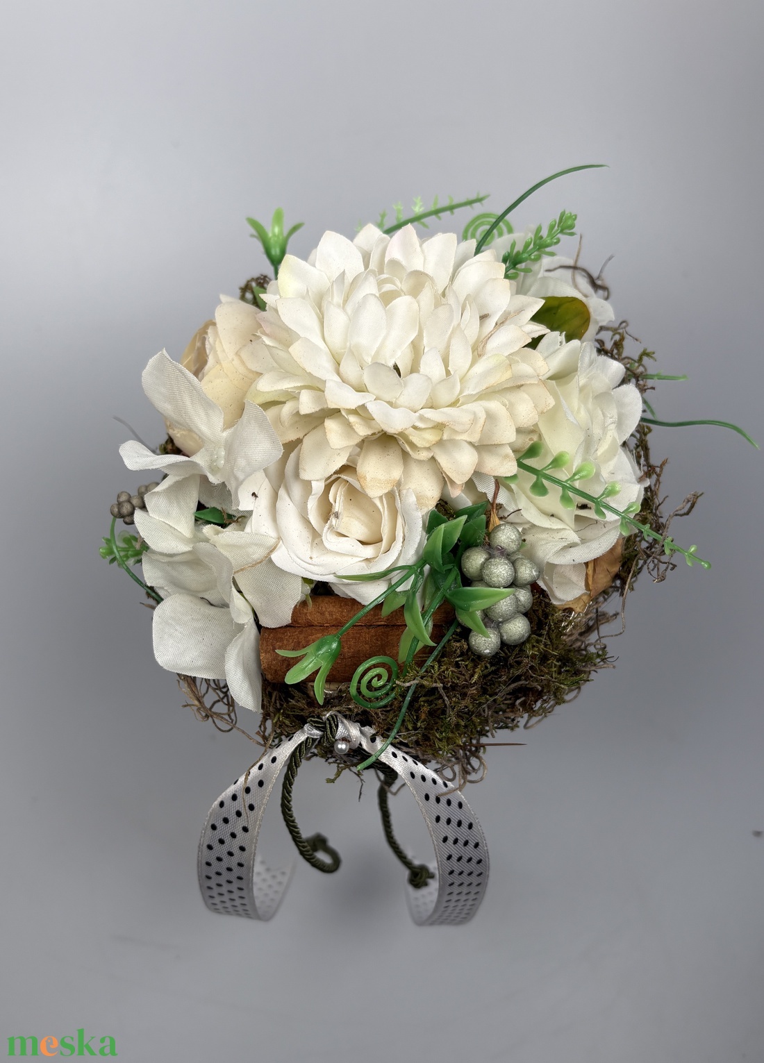 Fehéres-műzöldes, letisztult színvilágú, tartós virágdísz a Mini Csokor kollekcióból (MCs-16) - otthon & életmód - virágdekoráció - virágok - virágcsokor - Meska.hu