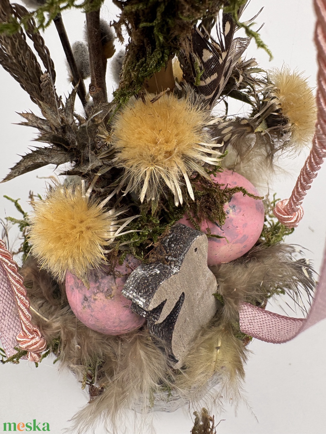 Tavaszváró, két rózsaszín fürjtojásos, gömbfácskás asztaldísz szürke-mézbarna kaspóban, növényi részekkel (TS-03)  - otthon & életmód - dekoráció - asztal és polc dekoráció - asztaldísz - Meska.hu