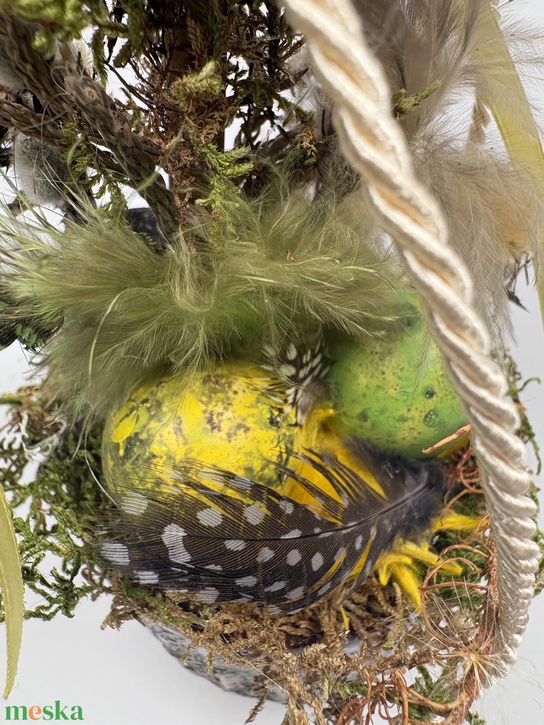 Tavaszváró, két fürjtojásos, gömbf5cskás asztaldísz szürke-mézbarna kaspóban, növényi részekkel (TS-05)  - otthon & életmód - dekoráció - asztal és polc dekoráció - asztaldísz - Meska.hu