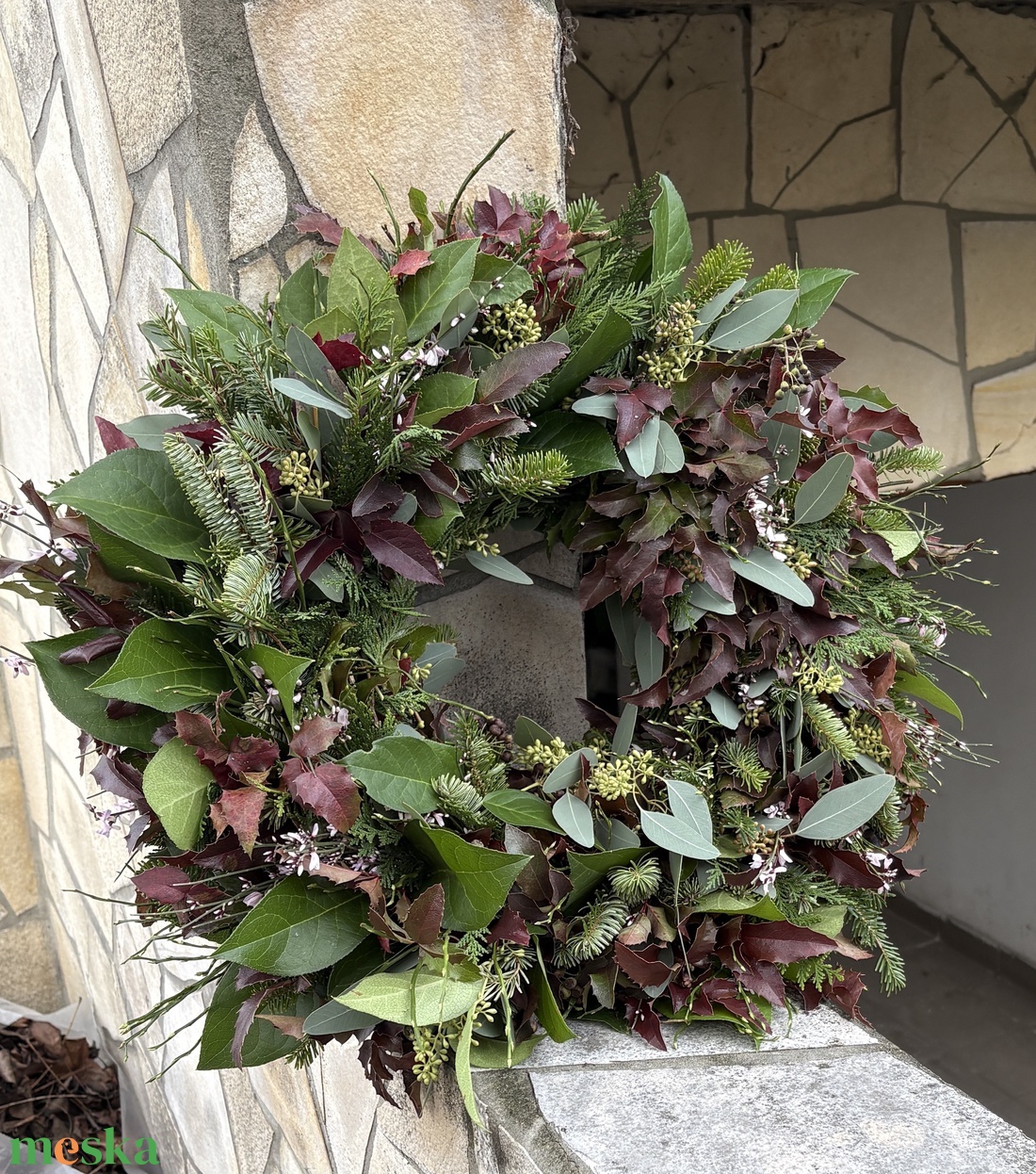 Emléktáblára szánt koszorú élő növényanyagból kötve  - otthon & életmód - vallás - temetkezési tárgy - sírkoszorú, kegyeleti koszorú - Meska.hu