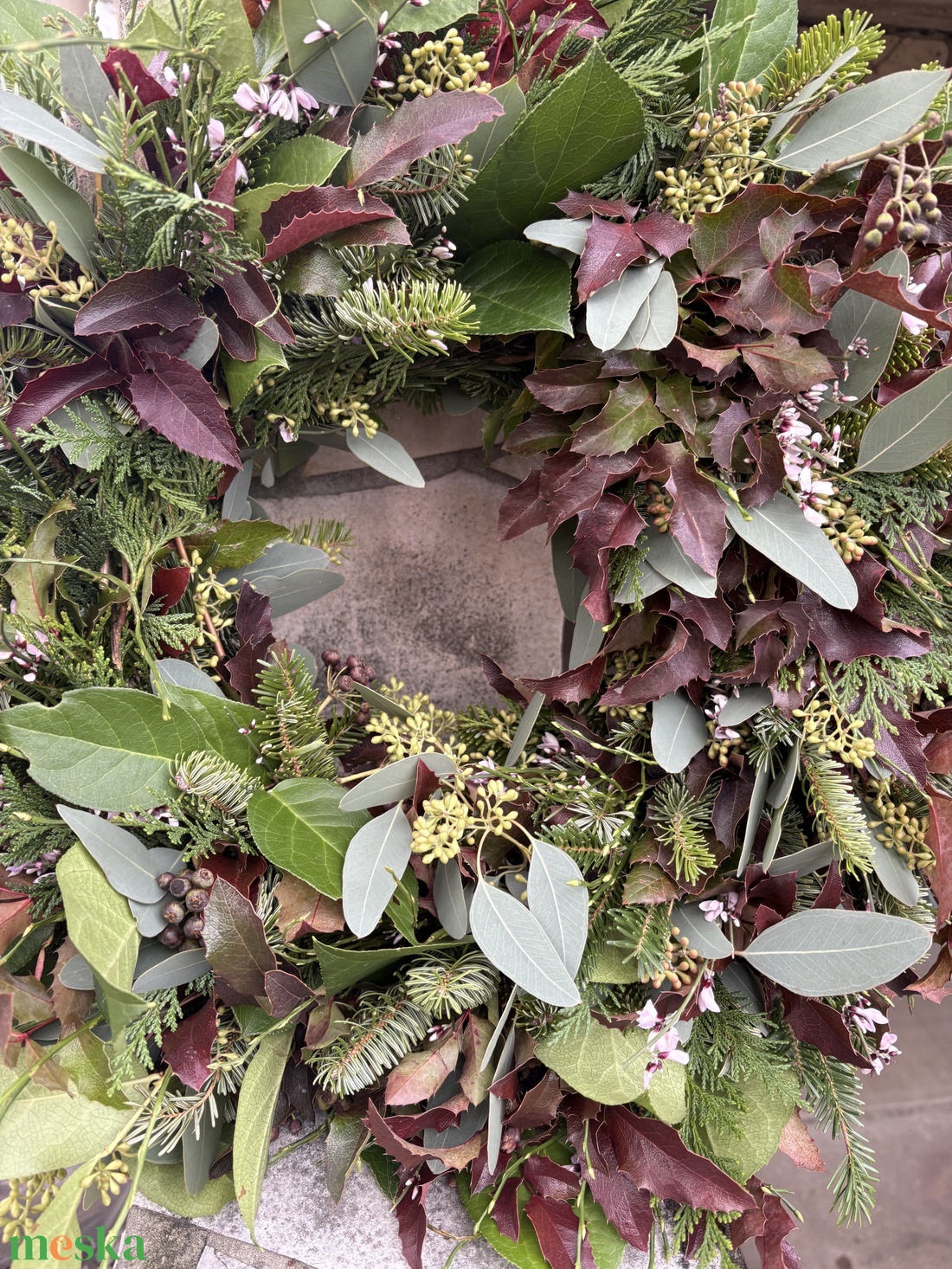 Emléktáblára szánt koszorú élő növényanyagból kötve  - otthon & életmód - vallás - temetkezési tárgy - sírkoszorú, kegyeleti koszorú - Meska.hu