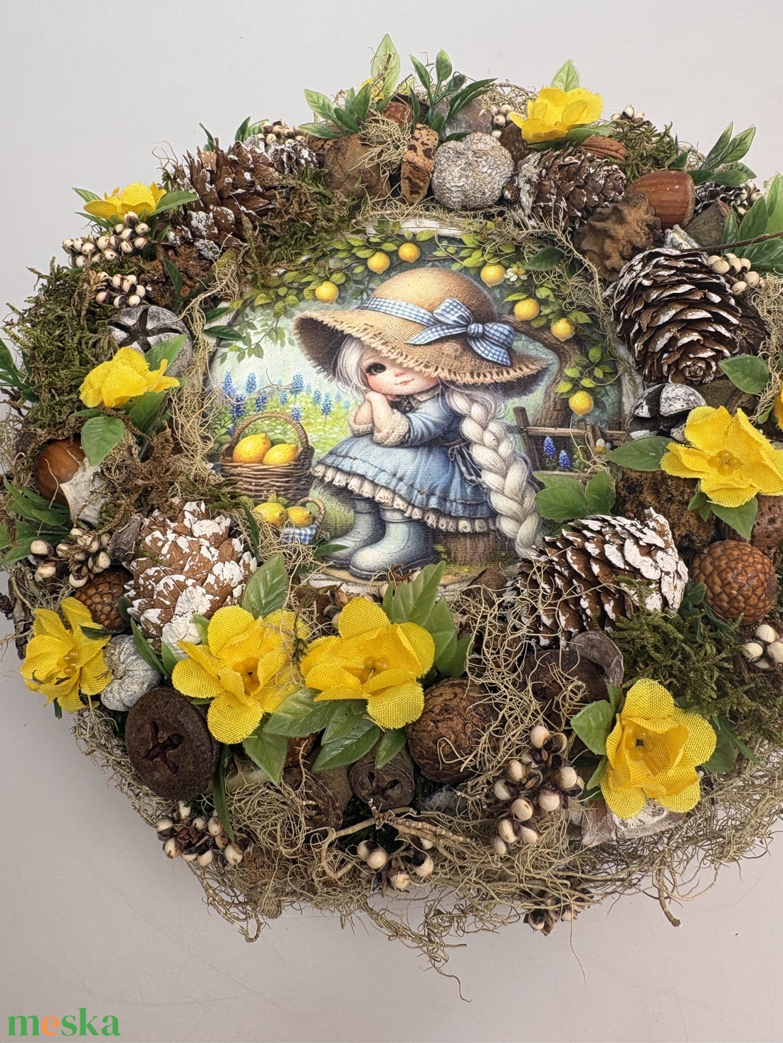 Kócos Panka - Tartós terméskopogtató mohakoszorún - otthon & életmód - dekoráció - ajtó- és ablak dekoráció - ajtódísz & kopogtató - Meska.hu