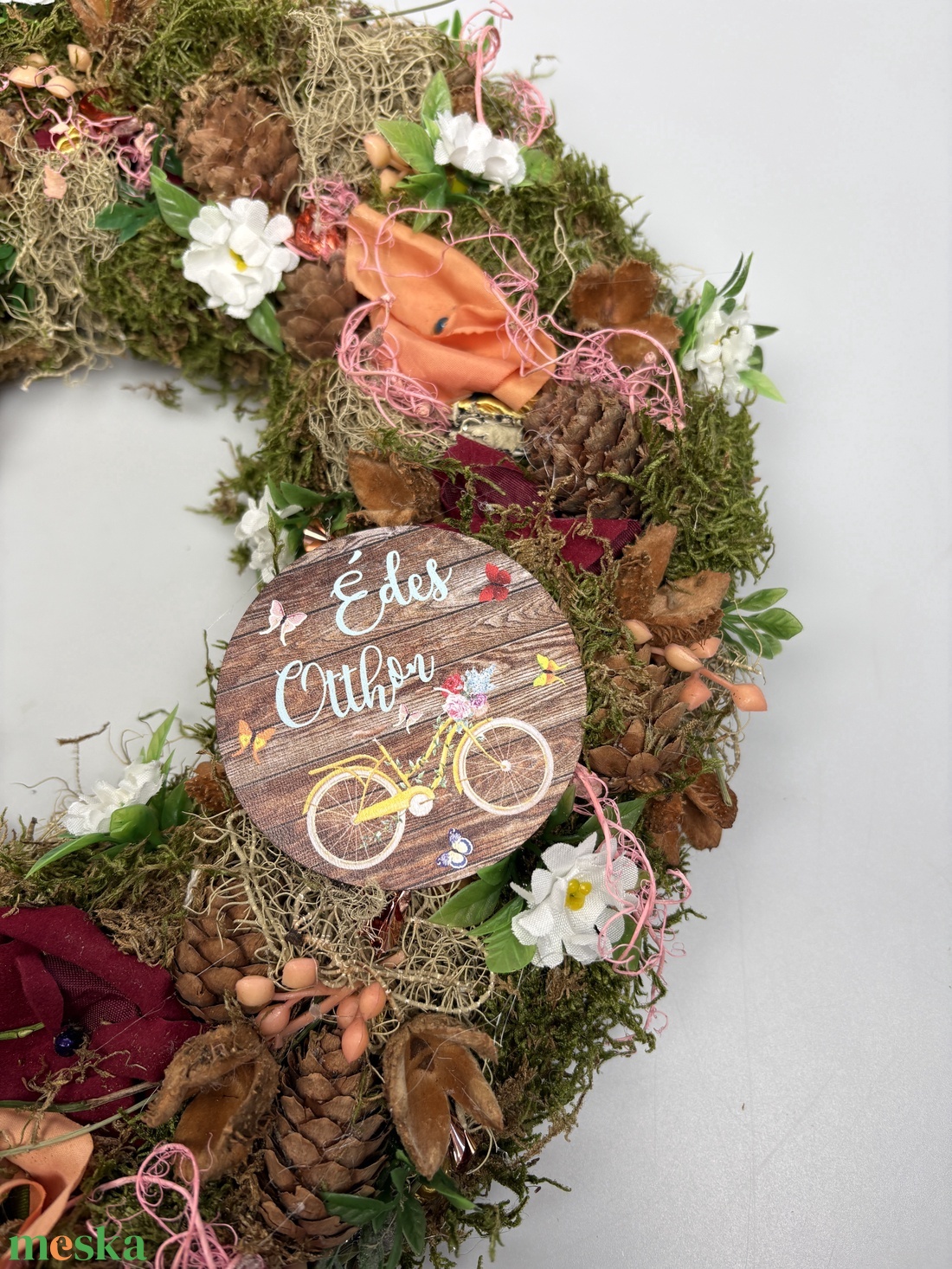 Villantós.4 - Pehelykönnyű ajtódísz napfényben megcsillanó rosegold elemekkel és barna Édes Otthon fatáblácskával - otthon & életmód - dekoráció - ajtó- és ablak dekoráció - ajtódísz & kopogtató - Meska.hu