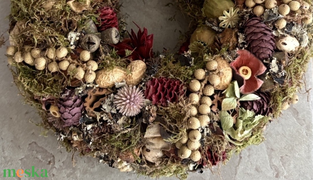 Tömör természet avagy Naturella - igen gazdagon díszített, többévszakos szalma terméskopogtató  - otthon & életmód - dekoráció - ajtó- és ablak dekoráció - ajtódísz & kopogtató - Meska.hu