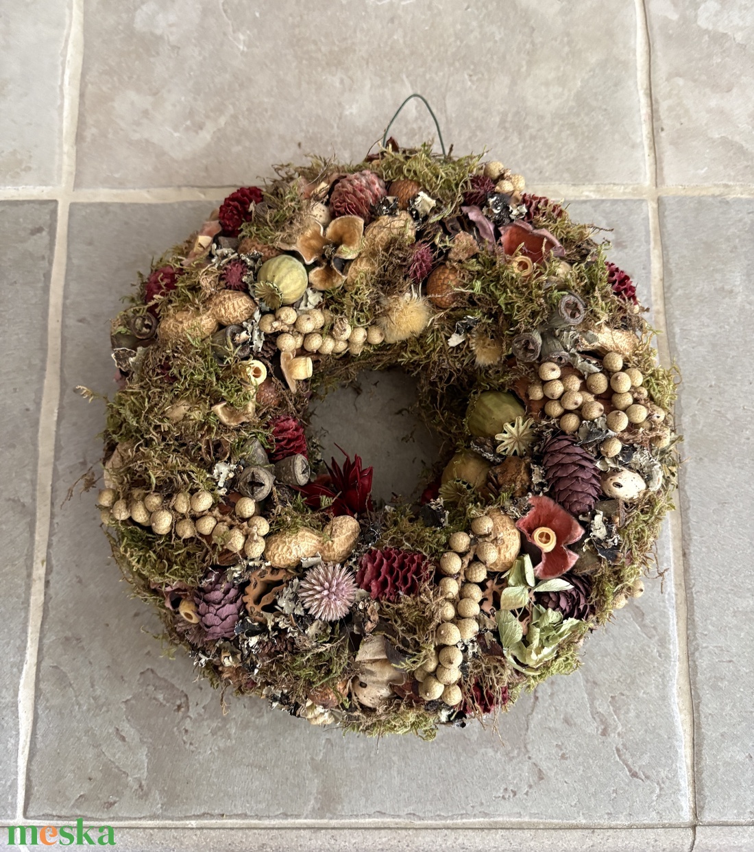 Tömör természet avagy Naturella - igen gazdagon díszített, többévszakos szalma terméskopogtató  - otthon & életmód - dekoráció - ajtó- és ablak dekoráció - ajtódísz & kopogtató - Meska.hu