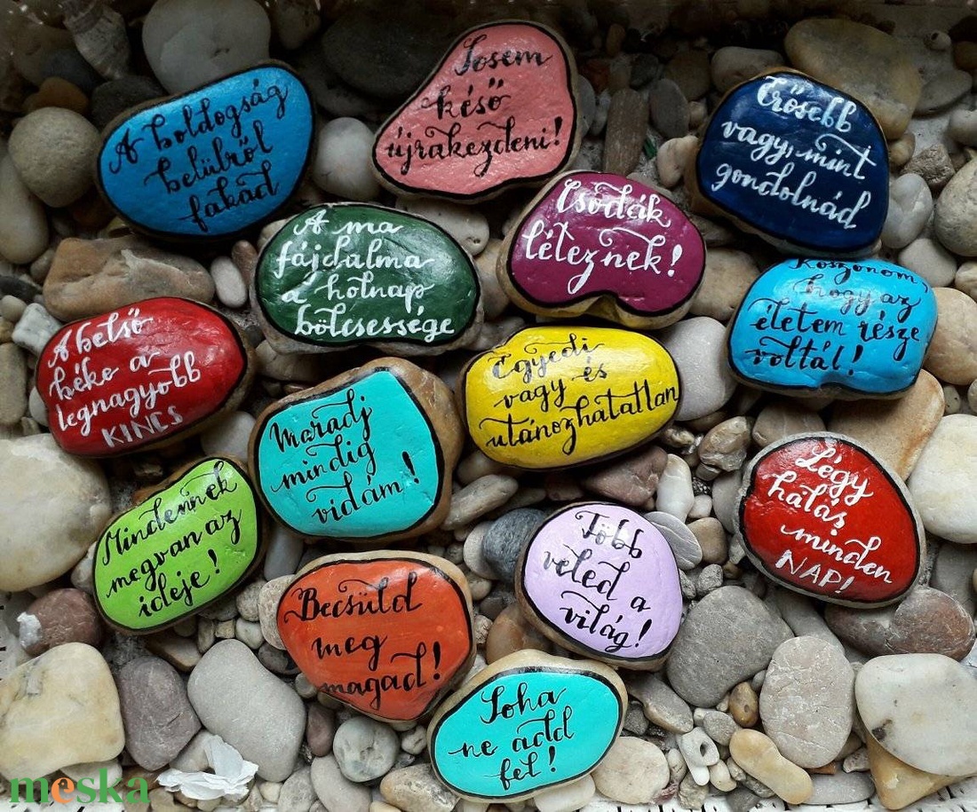 Színes üzenet kavicsok - otthon & életmód - dekoráció - asztal és polc dekoráció - kavics & kő - Meska.hu