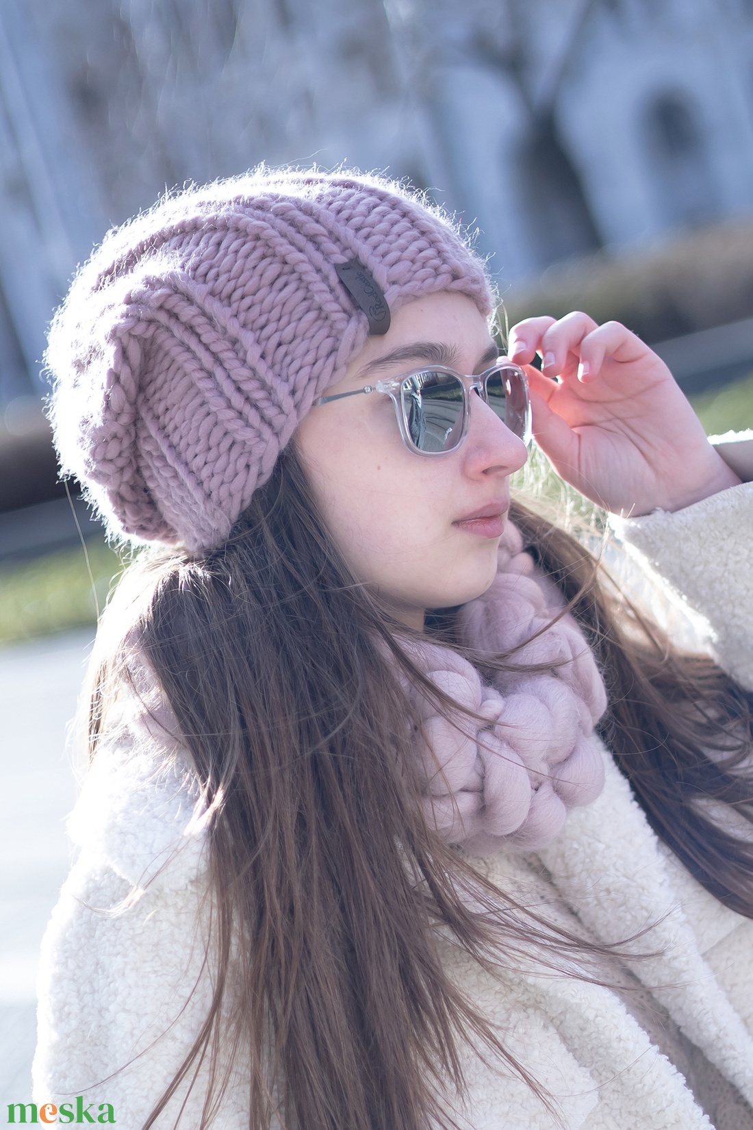 Mályva, kötött slouchy fazonú női sapka  - ruha & divat - sál, sapka, kendő - sapka & sál szett - Meska.hu