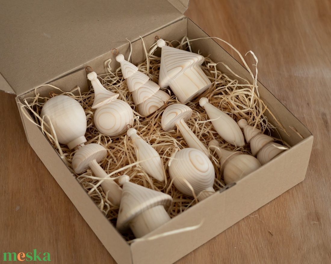 12 darabos kézzel esztergált fa karácsonyfadísz szett  kreatív, festhető, natúr, rusztikus vintage dekoráció - diy (csináld magad) - egységcsomag - Meska.hu