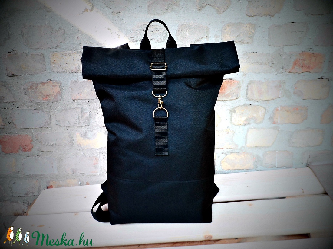 Unisex  vízálló fekete  roll up hátizsák biciklis zsák -  - Meska.hu