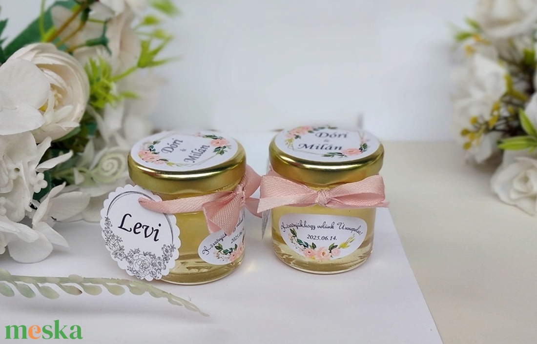 Rose gold esküvői köszönetajándék vendégeknek vendégnevekkel, ültetőkártyával - esküvő - emlék & ajándék - köszönőajándék - Meska.hu Rose gold esküvői köszönetajándék vendégeknek vendégnevekkel, ültetőkártyával - esküvő - emlék & ajándék - köszönőajándék - Meska.hu