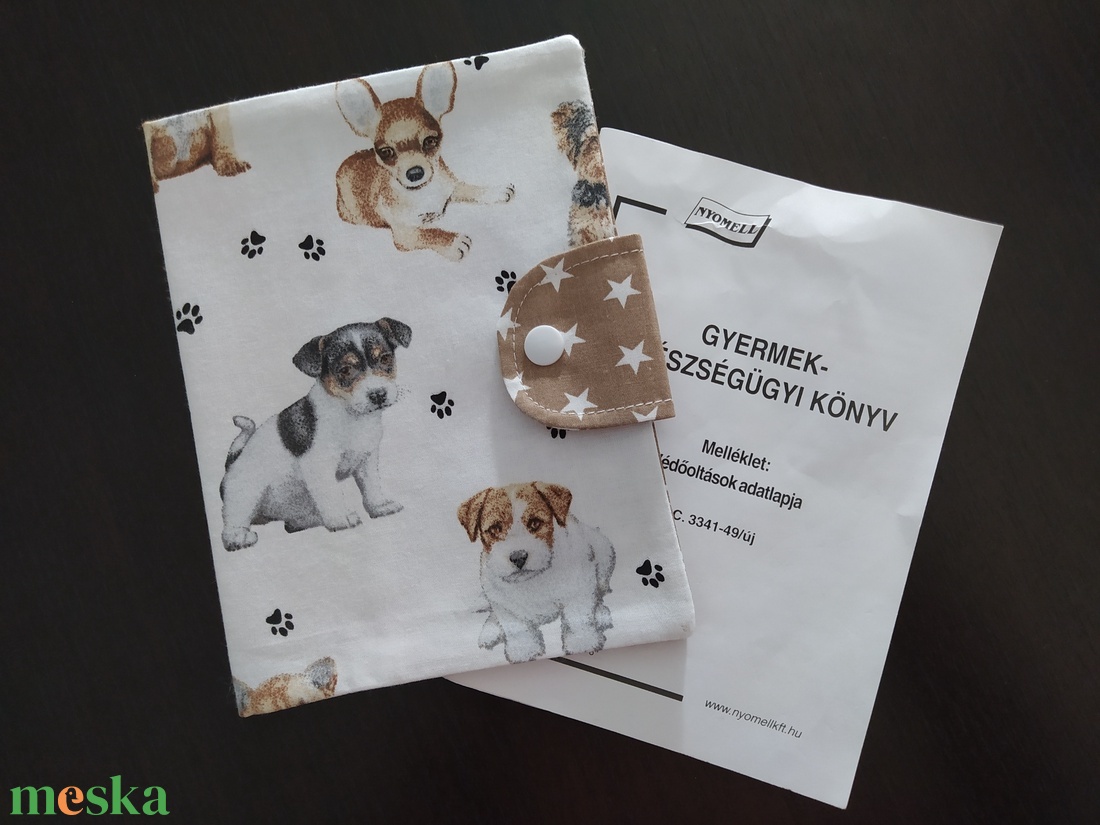 Egészségügyi kiskönyv borító  - otthon & életmód - papír, írószer - egészségügyi kiskönyv borító - Meska.hu