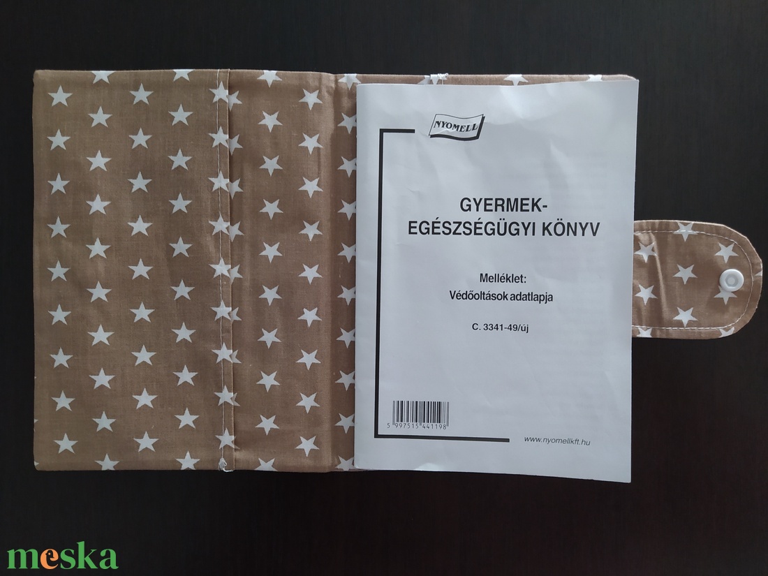Egészségügyi kiskönyv borító  - otthon & életmód - papír, írószer - egészségügyi kiskönyv borító - Meska.hu