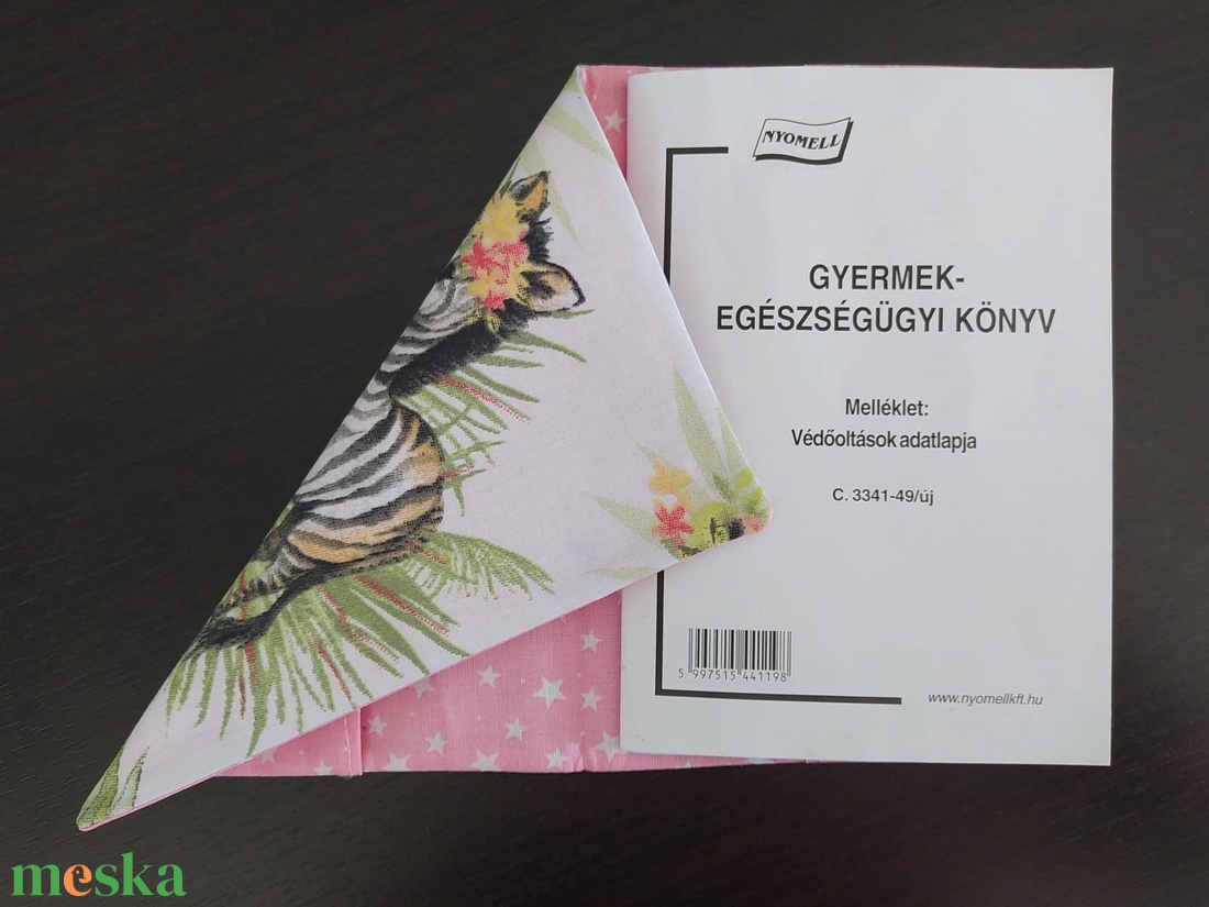 Bevásárlókocsi huzat ,teljesen bélelt, ajándék kiskönyv borítóval - játék & sport - 3 éves kor alattiaknak - bevásárlókocsi huzat - Meska.hu Bevásárlókocsi huzat ,teljesen bélelt, ajándék kiskönyv borítóval - játék & sport - 3 éves kor alattiaknak - bevásárlókocsi huzat - Meska.hu