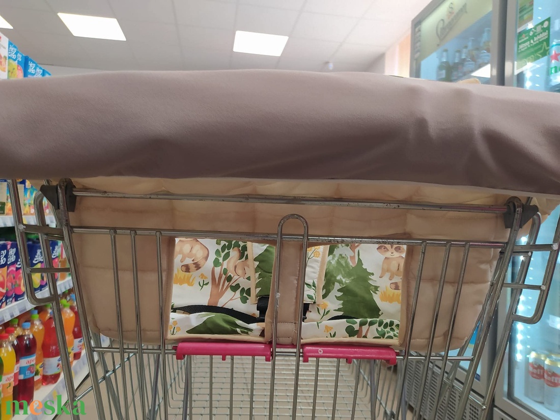 Bevásárlókocsi huzat teljesen bélelt, öt ponton záródó biztonsági övvel - baba - mama - utazási kellékek - bevásárlókocsi huzat - Meska.hu