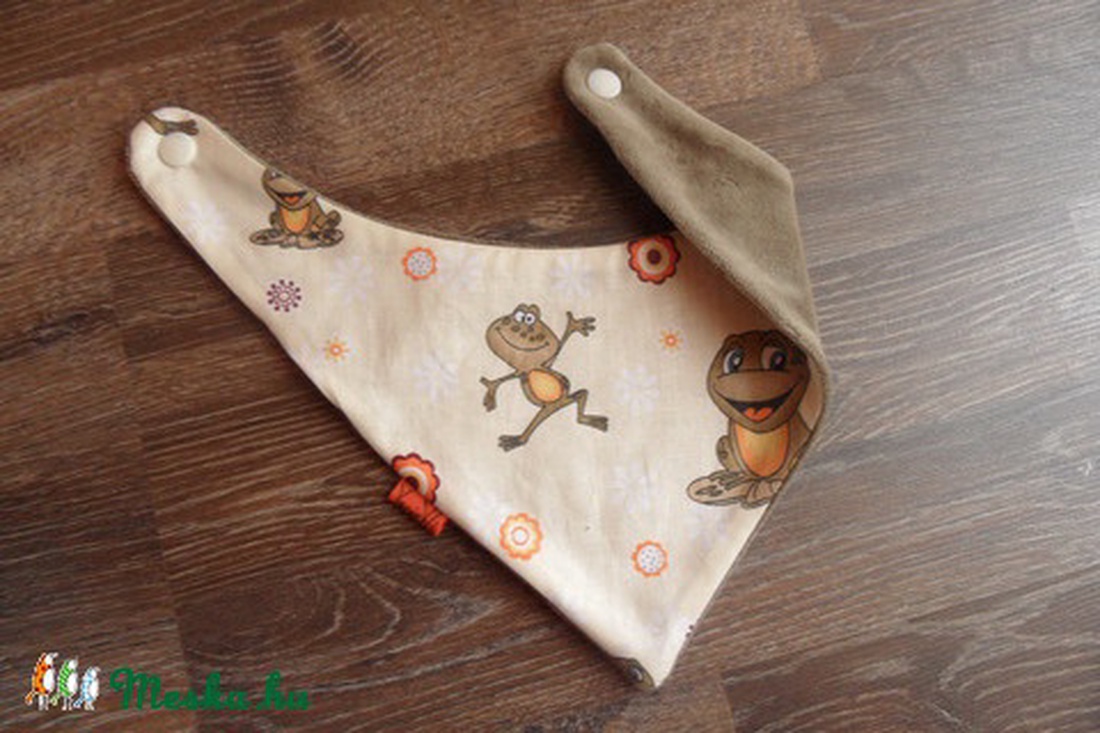 Nyálkendő-Békás -  - Meska.hu