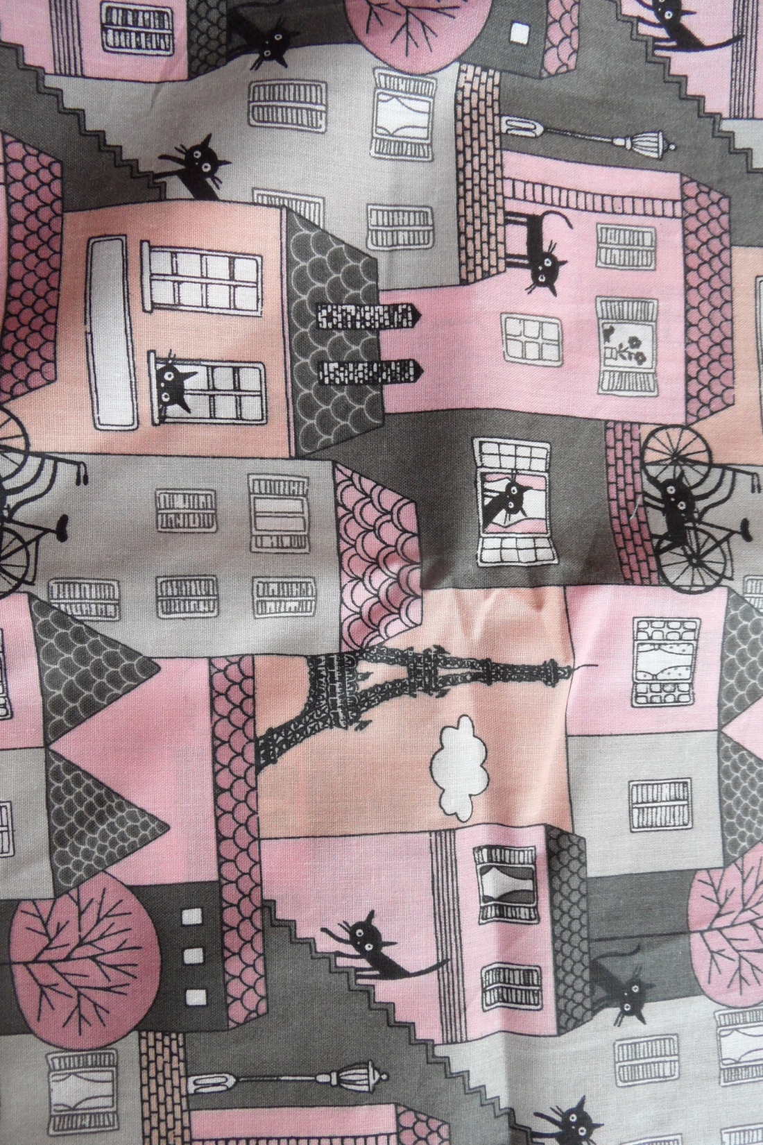 Nyálkendő-Cicás  -  - Meska.hu