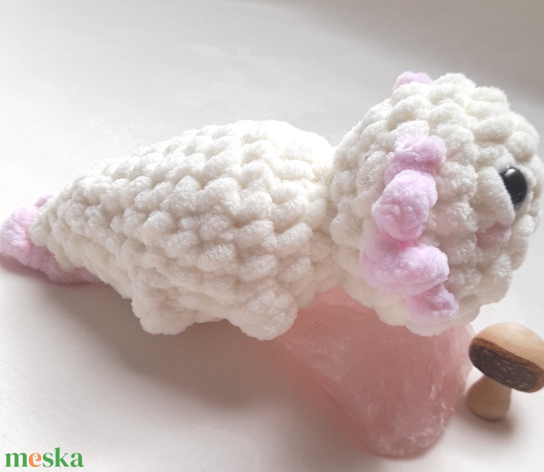 Horgolt Axolotl: Fehér-pink - játék & sport - plüssállat & játékfigura - más figura - Meska.hu Horgolt Axolotl: Fehér-pink - játék & sport - plüssállat & játékfigura - más figura - Meska.hu