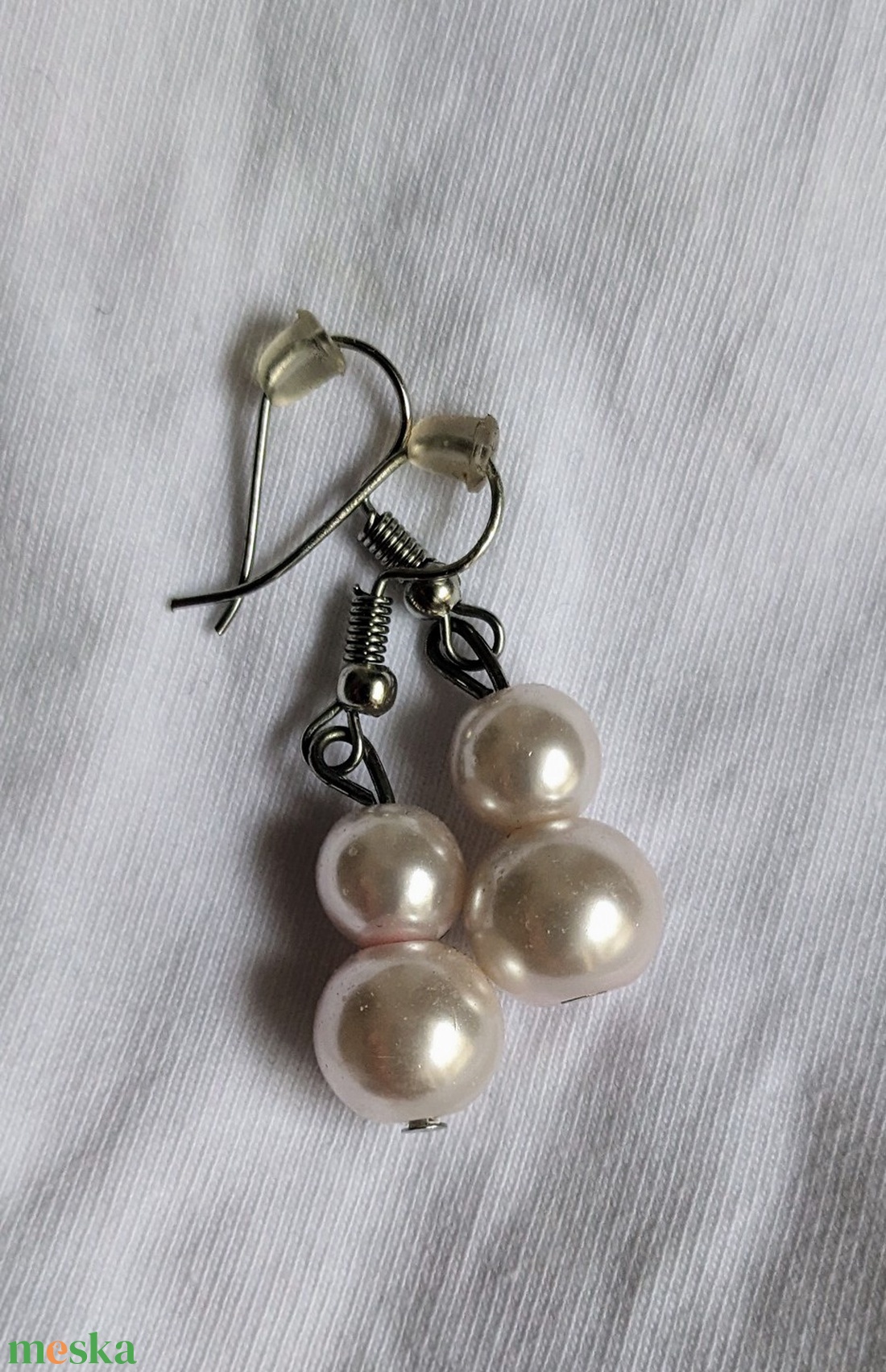 Halovány rózsaszín tekla gyöngy fülbevaló  - ékszer - fülbevaló - lógó fülbevaló - Meska.hu