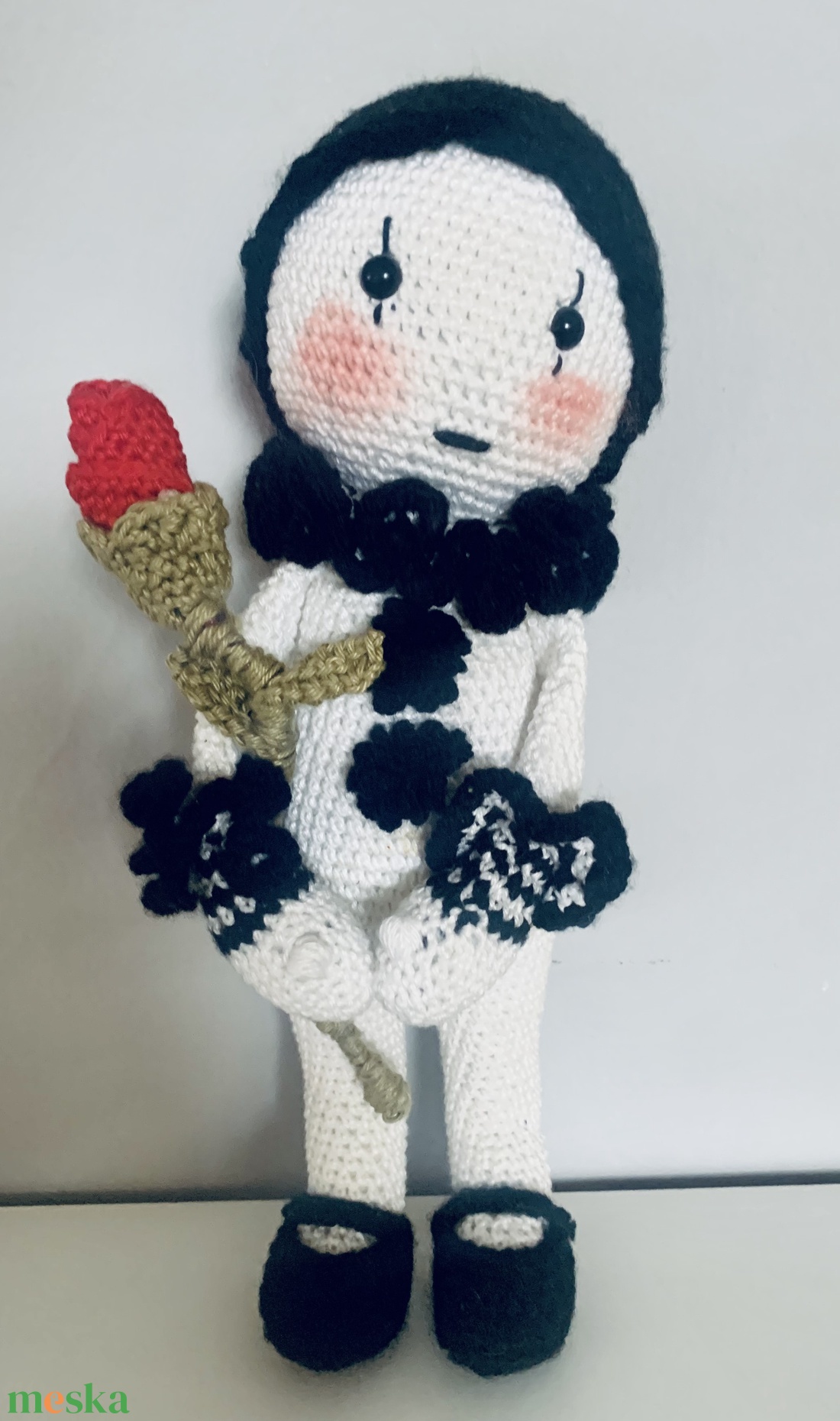 Pierot bohóc amigurumi figura - játék & sport - plüssállat & játékfigura - maci - Meska.hu Pierot bohóc amigurumi figura - játék & sport - plüssállat & játékfigura - maci - Meska.hu