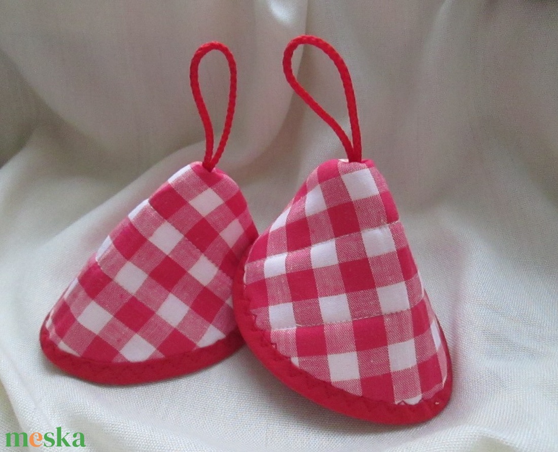Edényfogó, fedőfogó, fülfogó -  piros-fehér kockás (2 db) - otthon & életmód - konyhafelszerelés, tálalás - Meska.hu