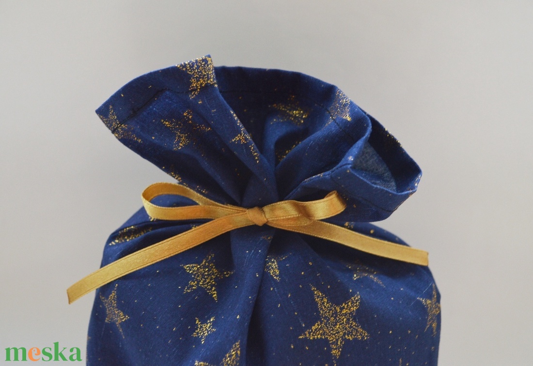 Ajándékzsák, mikulászsák, textilzsák - kék, arany csillagokkal - karácsony - mikulás - mikulás zsák - Meska.hu