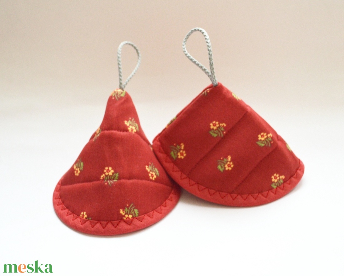 Edényfogó, fedőfogó, fülfogó - narancsos alapon apró virágos mintával, mandarin színű szegéllyel (2 db) - otthon & életmód - konyhafelszerelés, tálalás - konyhai textil - edényfogó & edényfedő - Meska.hu Edényfogó, fedőfogó, fülfogó - narancsos alapon apró virágos mintával, mandarin színű szegéllyel (2 db) - otthon & életmód - konyhafelszerelés, tálalás - konyhai textil - edényfogó & edényfedő - Meska.hu
